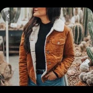 Corduroy jacket with Sherpa lining! ❤️